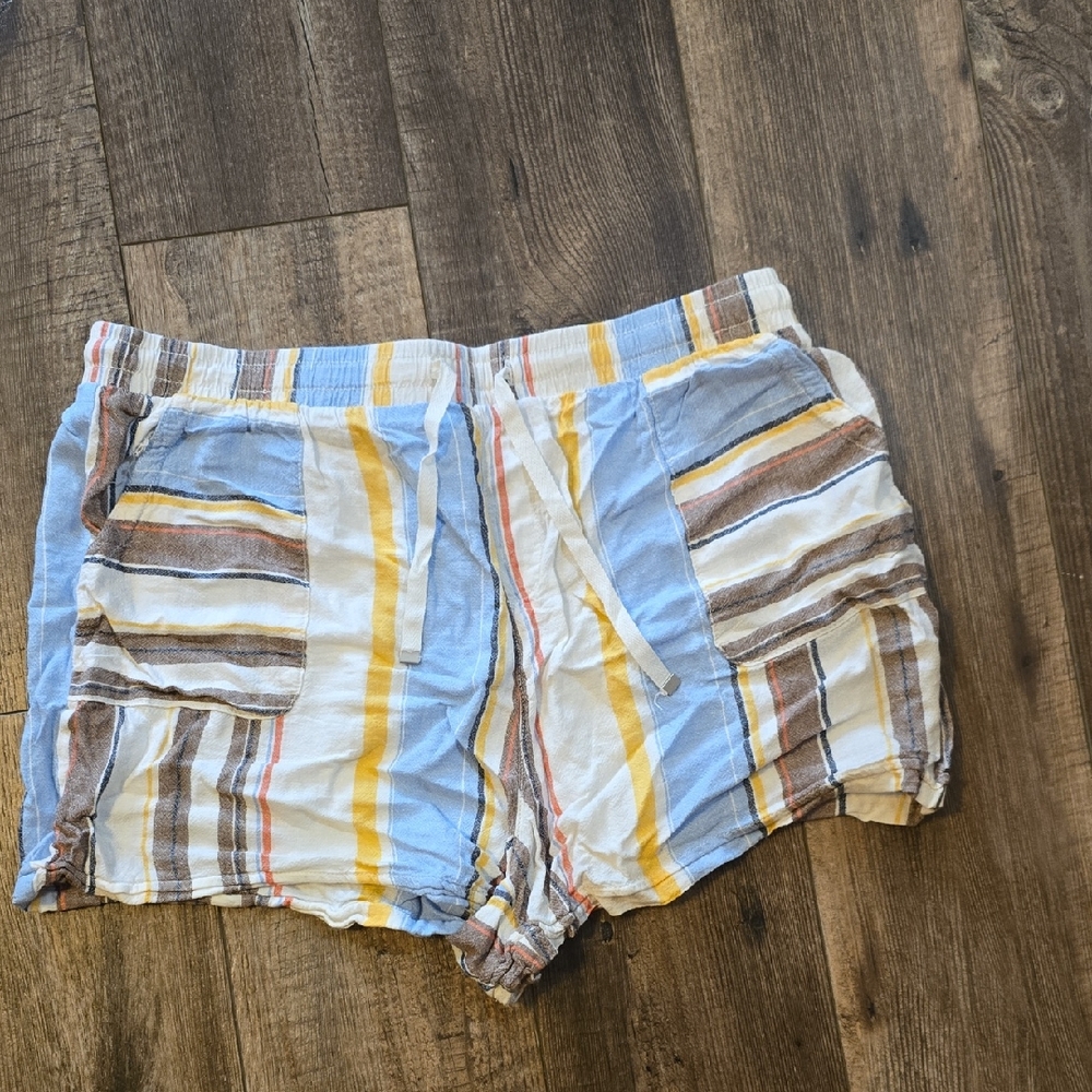Time and Tru Women's Striped Cargo Shorts - Blue, Yellow, Brown